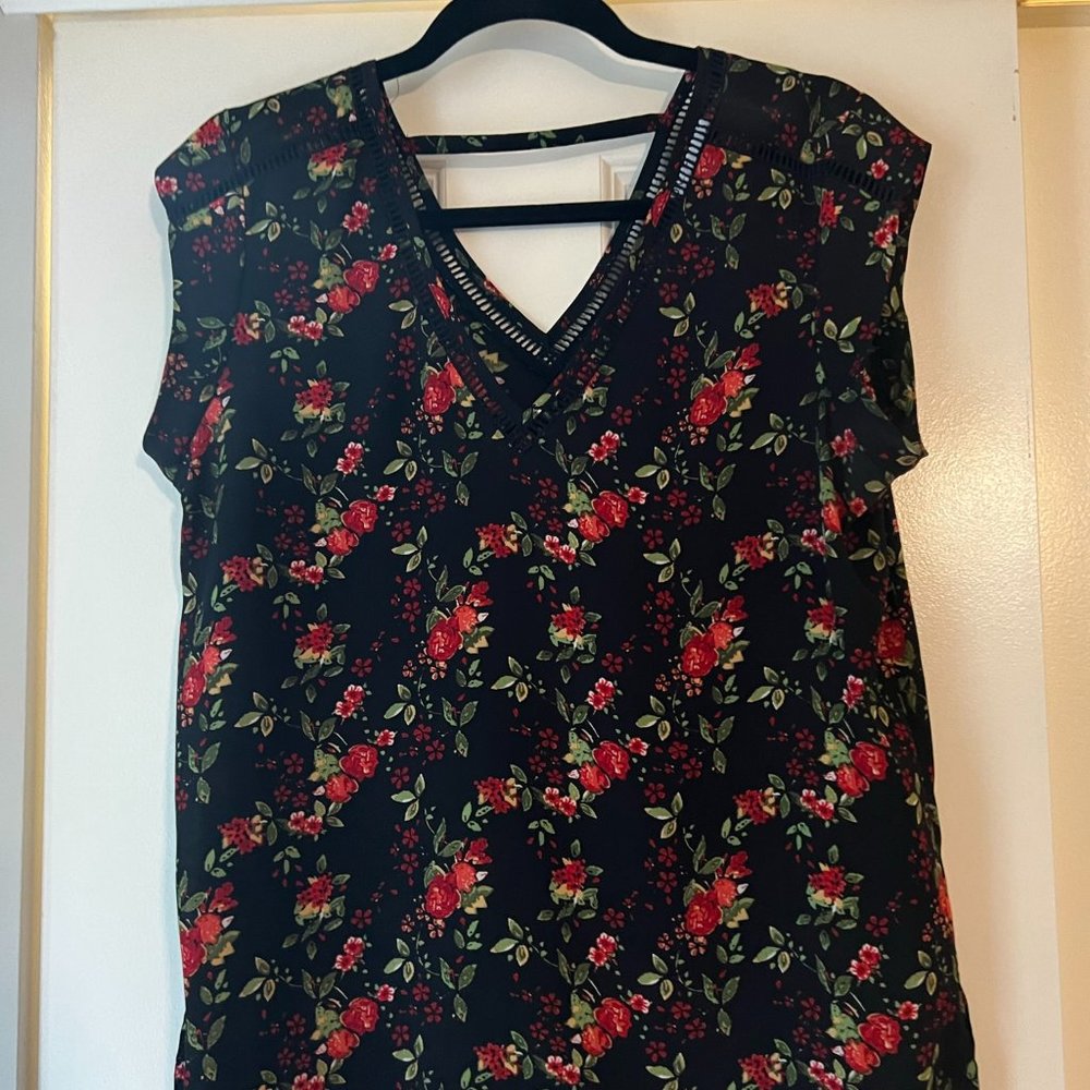 Black Floral Cap Sleeve Top